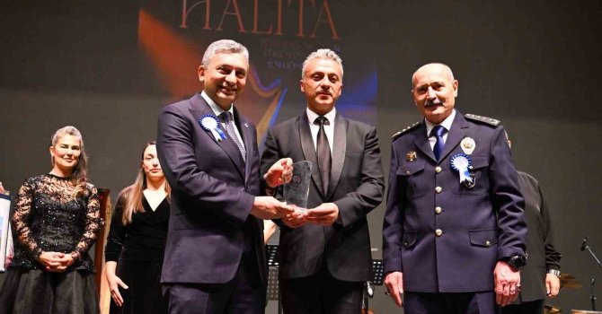 Antalya Valisi Hulusi Şahin: "Polis teşkilatımız istikbale olan güvenimizdir"