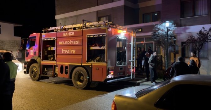 Osmaniye’de apartman dairesinde yangın