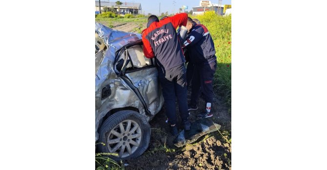 Sabah mesaiye giderken kaza yapan genç kadın hayatını kaybettı