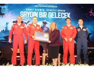 Türk Yıldızları, BAKİF26’da öğrencilerle buluştu