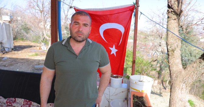 Kahramanmaraş’ta silah seslerini duyunca okula koşan baba yaşadıklarını anlattı