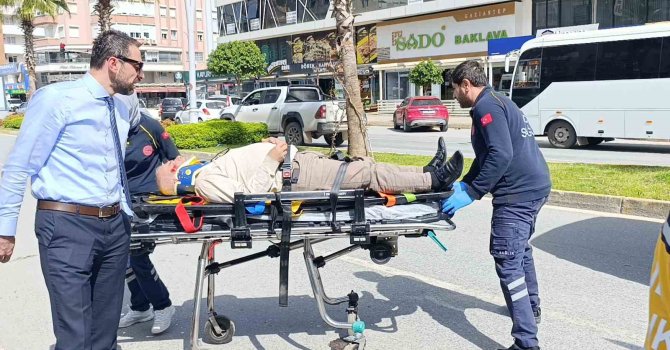 Aynı istikamette ilerlerken çarpışan motosikletlerden biri devrildi: 1 yaralı