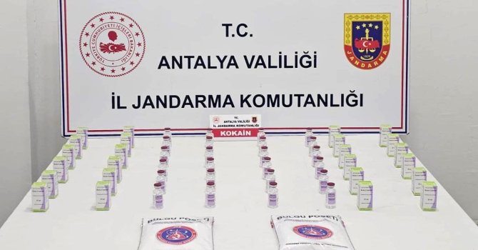 Antalya’da uyuşturucu operasyonu: 1 kilo 200 gram kokain ele geçirildi