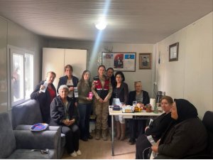 Defne’de jandarmadan vatandaşlara bilgilendirme çalışması