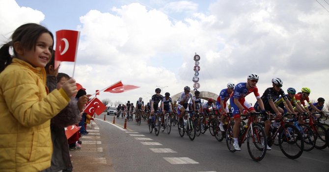 Bisiklet sporcularının yıldızı Döşemealtı