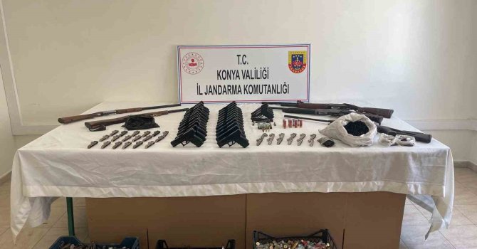 Antalya ve Konya’da jandarmadan silah kaçakçılığı operasyonu