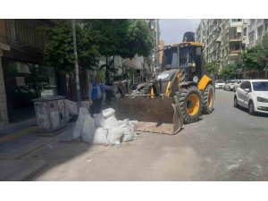 Akdeniz’de moloz ve atık seferberliği sürüyor