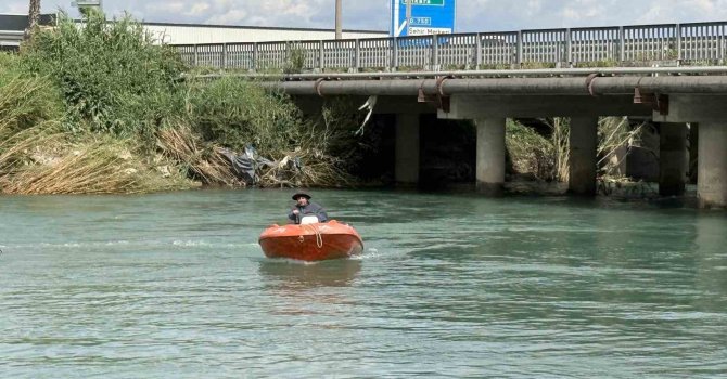 Suya atlayıp kayıp olan genci arama çalışmaları sürüyor