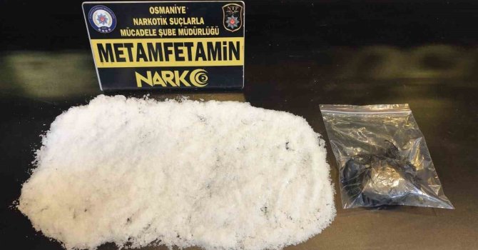 Osmaniye’de 3 araçta uyuşturucu operasyonu: 5 tutuklama