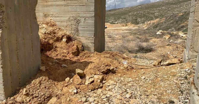 Kayıp şahsın cansız bedeni taş ocağında gömülü halde bulundu