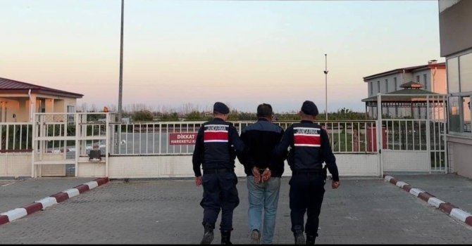 Kesinleşmiş hapis cezalarıyla aranan 7 hükümlü yakalandı