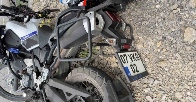 Osmaniye’de köpeğe çarpan motosikletli ağır yaralandı