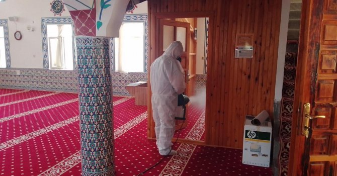 Büyükşehir afetzedeleri yalnız bırakmıyor