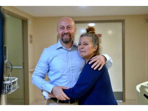 Bağırsağı kangrene gidiyordu, kapalı ameliyatla kurtarıldı: "Bir gün geç kalsam bugün burada olmayacaktım"