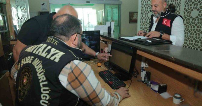 Antalya’da konaklama ve araç kiralama firmalarına eş zamanlı denetim
