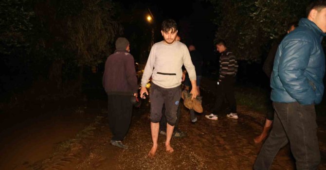 Sel felaketini yaşayanlar o anları anlattı: "Her şey bir saatte oldu"