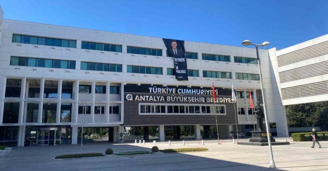 Antalya Büyükşehir Belediyesine yönelik yeni operasyon: 34 gözaltı kararı