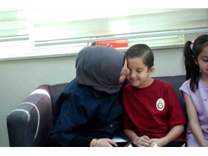 Kızını karaciğer nakli beklerken kaybetti, oğlu organ bağışıyla hayata tutundu