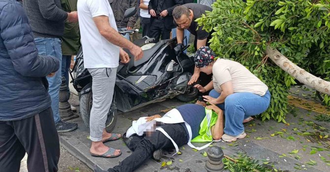 Kırmızı ışık ihlali yapan otomobil ortalığı savaş alanına çevirdi: 1’i ağır, 4 yaralı