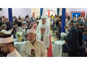 Kornalar hafızlar için çaldı: Anamur’da 15 öğrenciye icazet