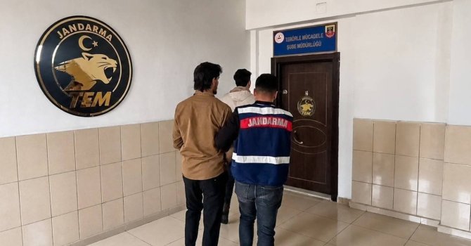 Mersin’de MİT destekli operasyonda DEAŞ şüphelisi yakalandı