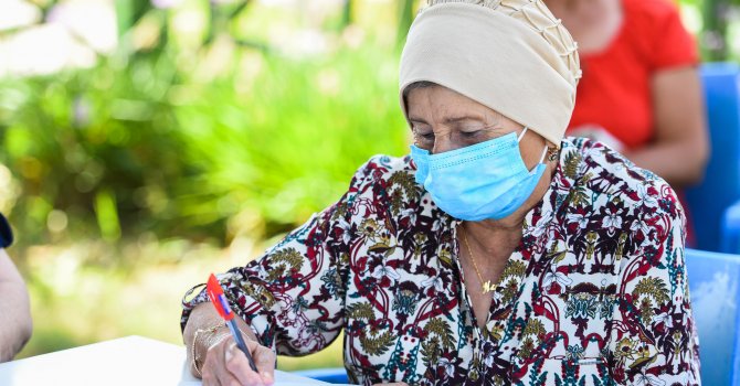 Alzheimer Günü’nde futoshiki çözdüler