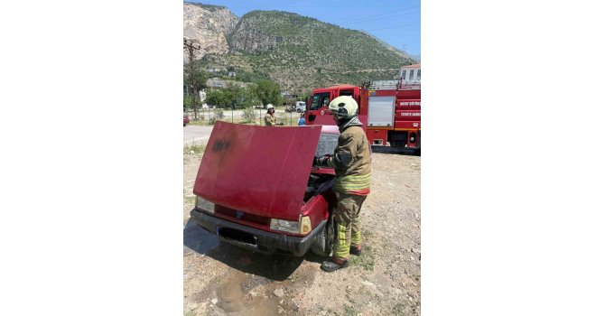 TOFAŞ’ın motoru alevlere teslim oldu