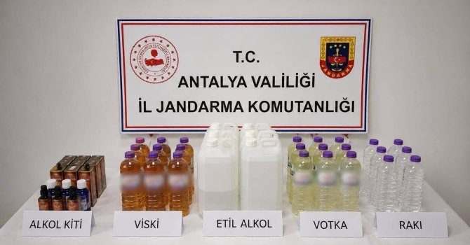 Konyaaltı’nda kaçak alkol operasyonu