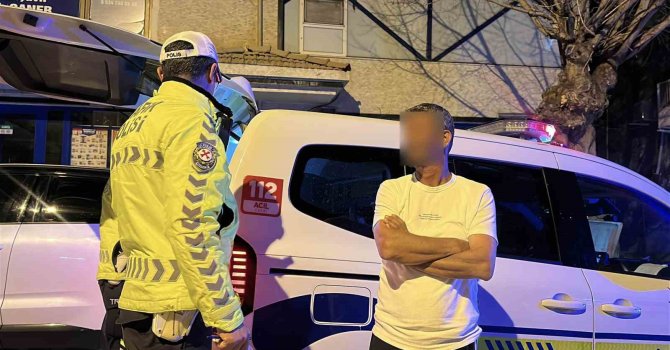 4’üncü kez alkollü yakalandı, "Beni reklam yapacaksın" diyerek sitem etti