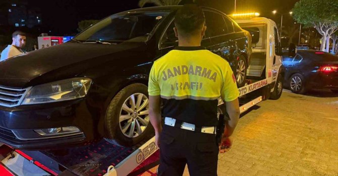 Alanya’da korsan taşımacılık yapan 8 araca 835 bin TL ceza