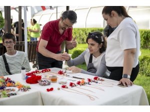 Mersin’de Engelliler Haftasında 60 vatandaşa akülü sandalye desteği