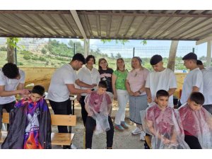 Bayram öncesi anlamlı dokunuş: Miniklere ücretsiz tıraş
