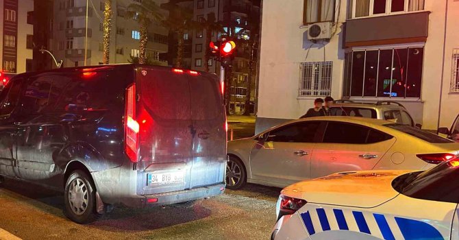 Adana’da silahlı saldırı: 1 ağır yaralı