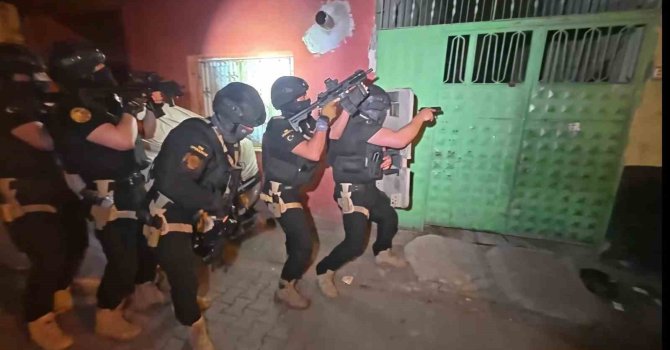 Adana’da DEAŞ’ın uyuyan hücresine operasyon: 16 kişi yakalandı