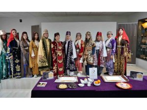 Finike portakallı lokum Antalya’da vatandaşlarla buluştu