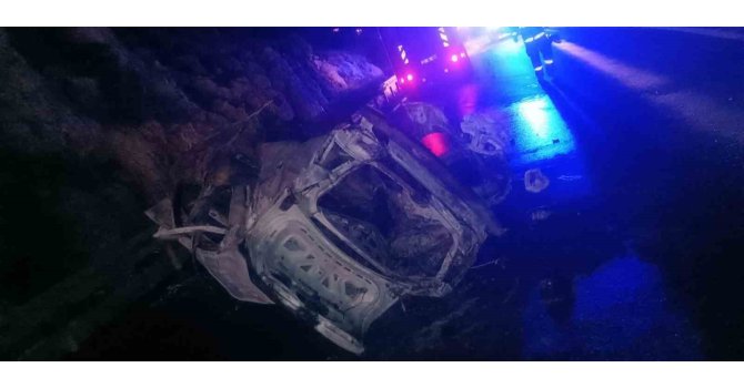 Alanya’da takla atan otomobil alev aldı: 2 ölü, 3 ağır yaralı
