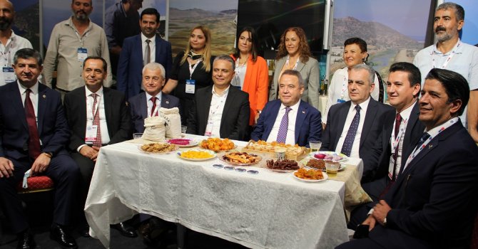 Döşemealtı Belediyesi’nin tarım projeleri tam not aldı