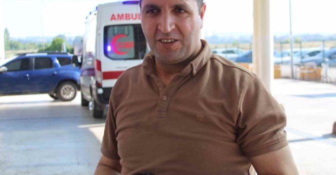 "13 dakikada kurbanı keserim" diyen acemi kasap kendini kesti