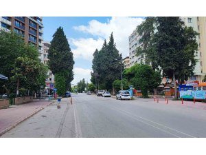 Adana bayramda sessizliğe büründü: Sokaklar boş kaldı
