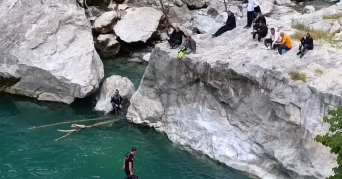Kahramanmaraş’ta nehirde kaybolan şahıs için arama çalışmaları sürüyor