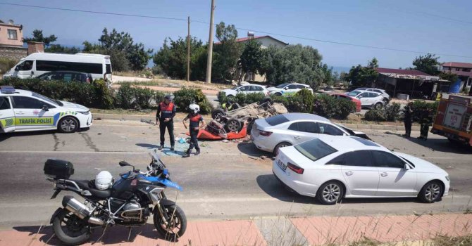 Erdemli’de 4 otomobil birbirine girdi: 1 yaralı