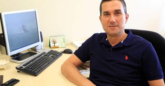 SDÜ Öğretim Üyesi Üyesi Prof. Dr. İsmail Kır trafik kazasında hayatını kaybetti