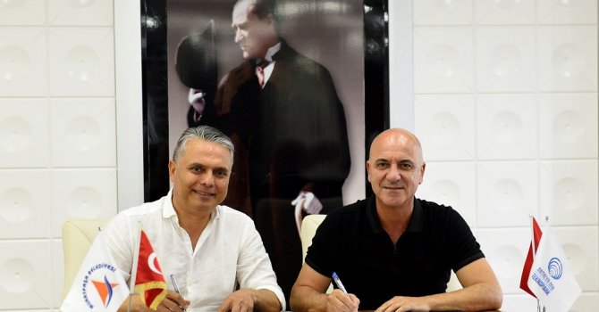 Geleceğin belediyeciliği için imzalar atıldı