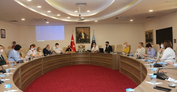 RUS REKTÖRLER GELDİ