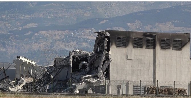 Kahramanmaraş’ta tekstil fabrikasındaki yangınının yol açtığı hasar görüntülendi