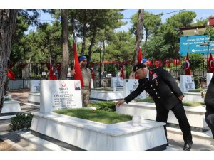 Antalya’da şehitler dualarla anıldı