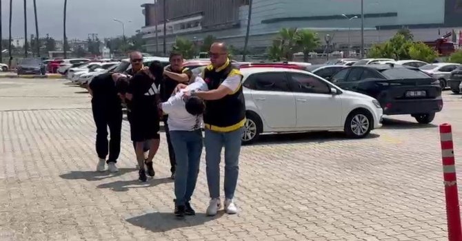 İskenderun’da evinde silah yakalanan şahıs tutuklandı