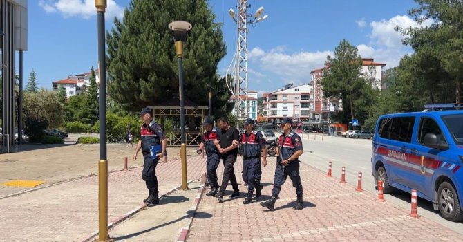 Burdur’da uyuşturucu partisi cezaevinde bitti