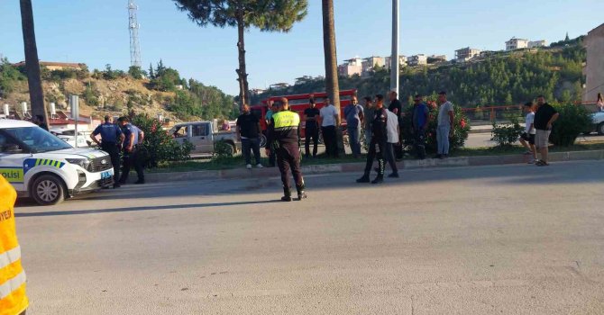 Direğe çarpan motosikletin sürücüsü hayatını kaybetti