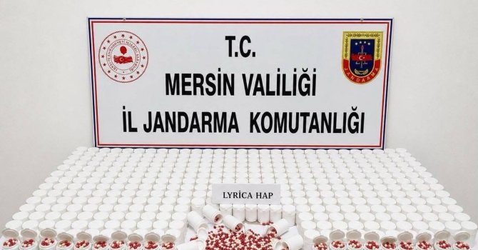 Mersin’de 22 bin 400 sentetik hap ele geçirildi: 7 tutuklama